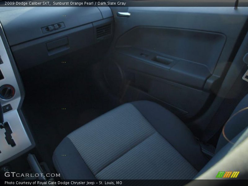 Sunburst Orange Pearl / Dark Slate Gray 2009 Dodge Caliber SXT