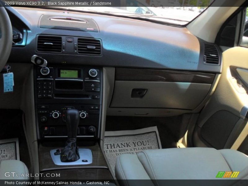 Black Sapphire Metallic / Sandstone 2009 Volvo XC90 3.2