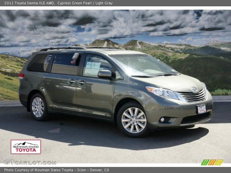 Cypress Green Pearl / Light Gray 2011 Toyota Sienna XLE AWD