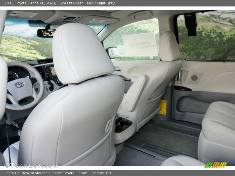 Cypress Green Pearl / Light Gray 2011 Toyota Sienna XLE AWD