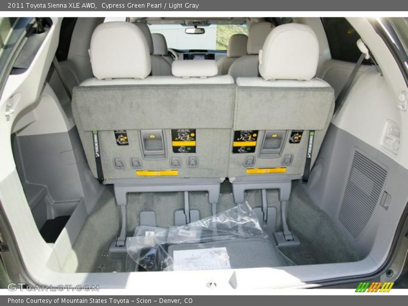 Cypress Green Pearl / Light Gray 2011 Toyota Sienna XLE AWD