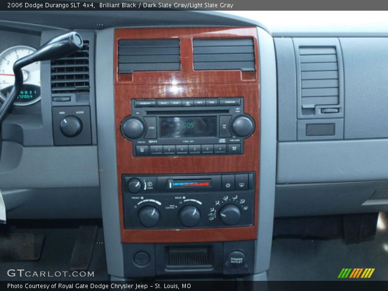 Brilliant Black / Dark Slate Gray/Light Slate Gray 2006 Dodge Durango SLT 4x4