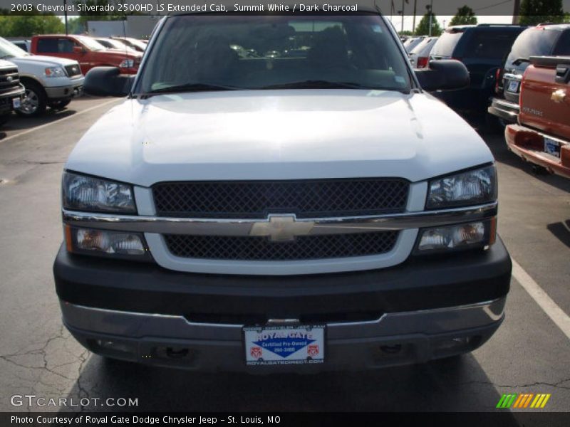 Summit White / Dark Charcoal 2003 Chevrolet Silverado 2500HD LS Extended Cab