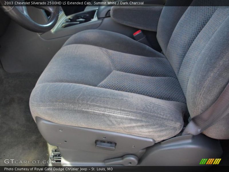 Summit White / Dark Charcoal 2003 Chevrolet Silverado 2500HD LS Extended Cab