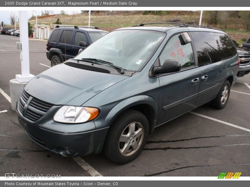 Magnesium Pearl / Medium Slate Gray 2005 Dodge Grand Caravan SXT
