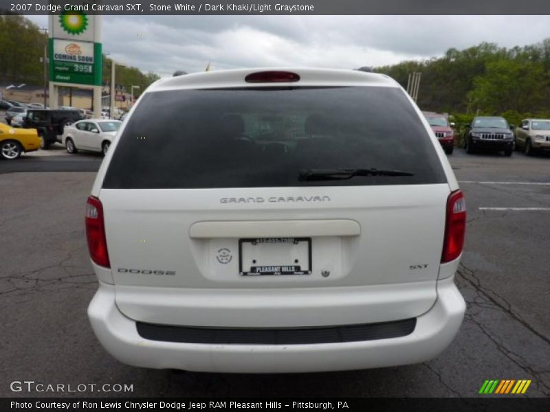 Stone White / Dark Khaki/Light Graystone 2007 Dodge Grand Caravan SXT