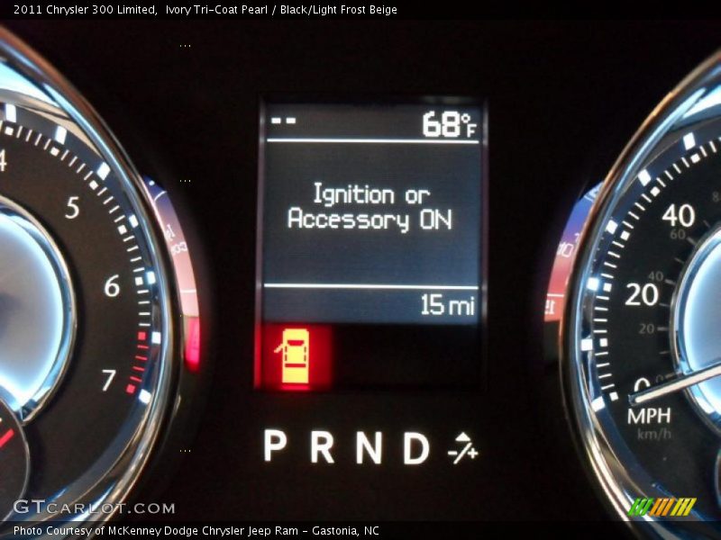 Ivory Tri-Coat Pearl / Black/Light Frost Beige 2011 Chrysler 300 Limited