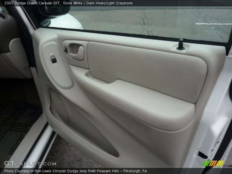 Stone White / Dark Khaki/Light Graystone 2007 Dodge Grand Caravan SXT