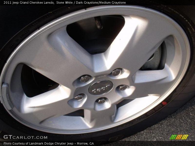 Stone White / Dark Graystone/Medium Graystone 2011 Jeep Grand Cherokee Laredo