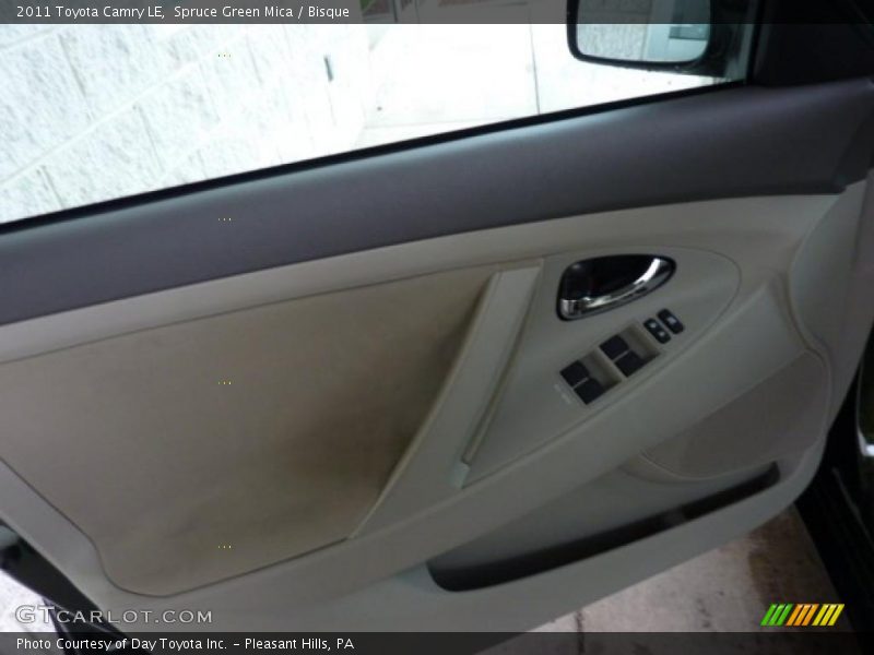 Spruce Green Mica / Bisque 2011 Toyota Camry LE