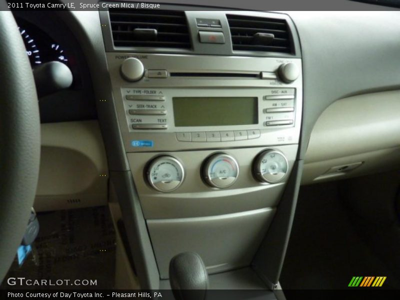 Spruce Green Mica / Bisque 2011 Toyota Camry LE