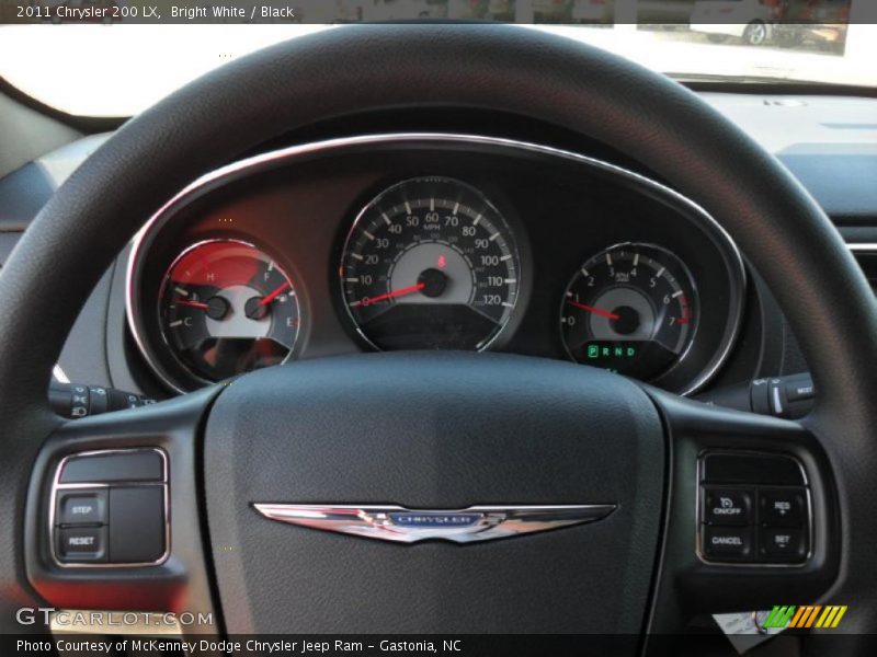 Bright White / Black 2011 Chrysler 200 LX