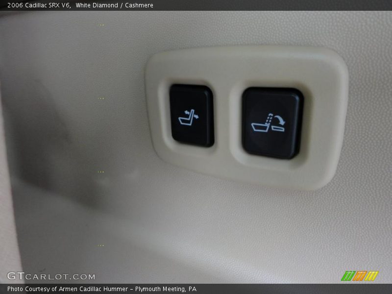 White Diamond / Cashmere 2006 Cadillac SRX V6