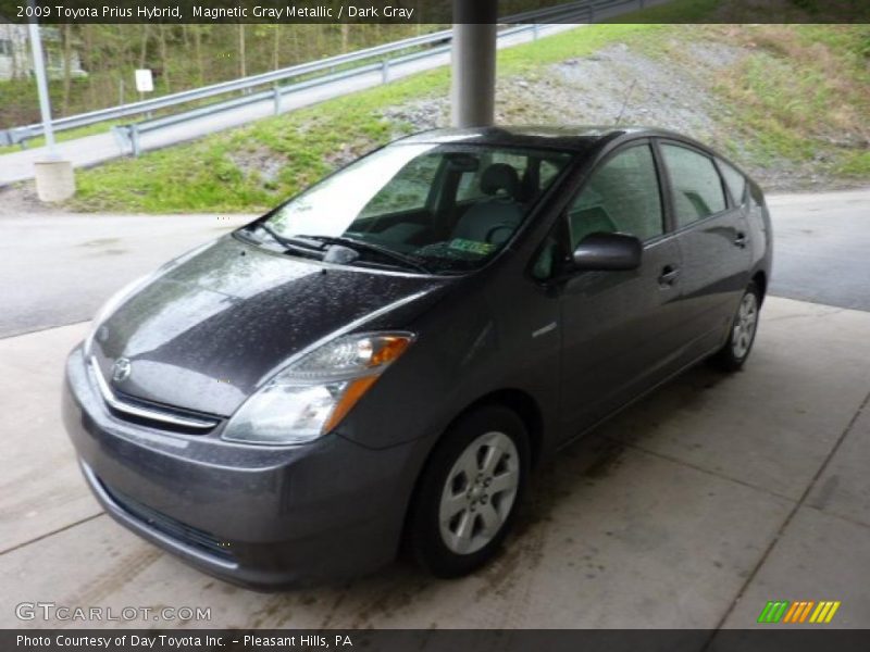 Magnetic Gray Metallic / Dark Gray 2009 Toyota Prius Hybrid