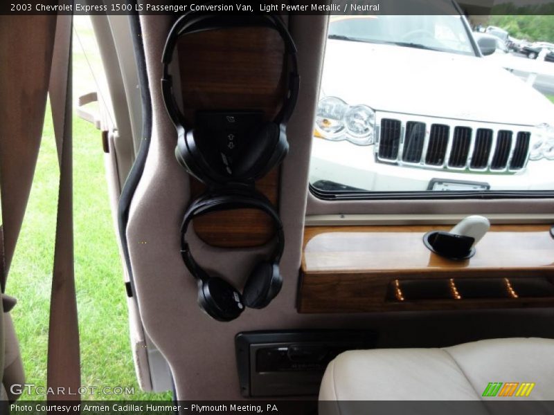 Light Pewter Metallic / Neutral 2003 Chevrolet Express 1500 LS Passenger Conversion Van