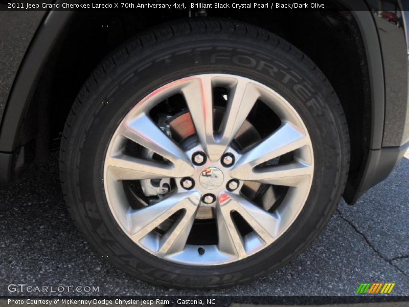  2011 Grand Cherokee Laredo X 70th Anniversary 4x4 Wheel