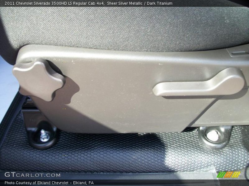 Sheer Silver Metallic / Dark Titanium 2011 Chevrolet Silverado 3500HD LS Regular Cab 4x4
