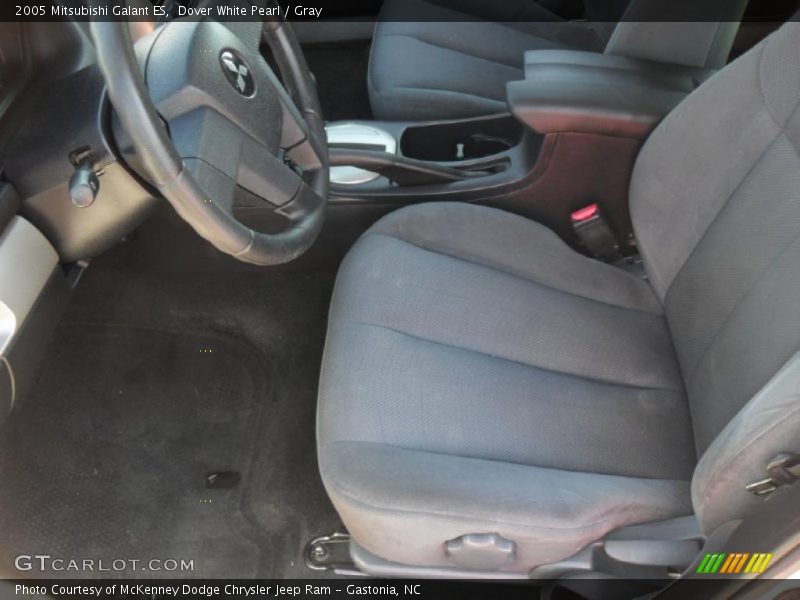 Dover White Pearl / Gray 2005 Mitsubishi Galant ES
