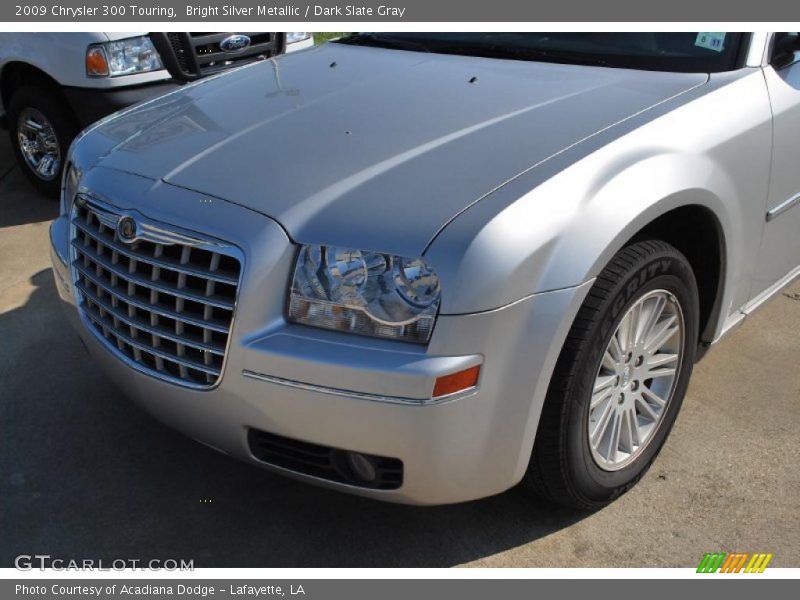 Bright Silver Metallic / Dark Slate Gray 2009 Chrysler 300 Touring