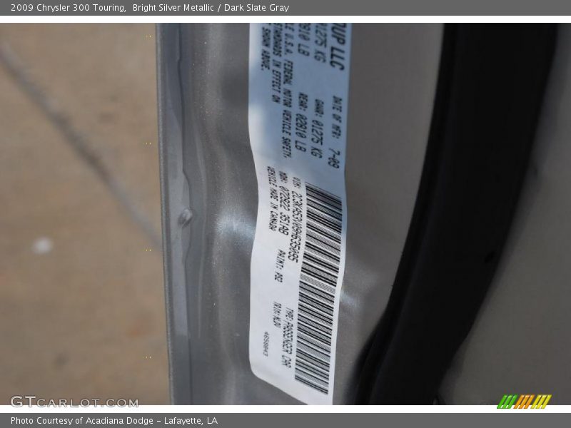 Bright Silver Metallic / Dark Slate Gray 2009 Chrysler 300 Touring