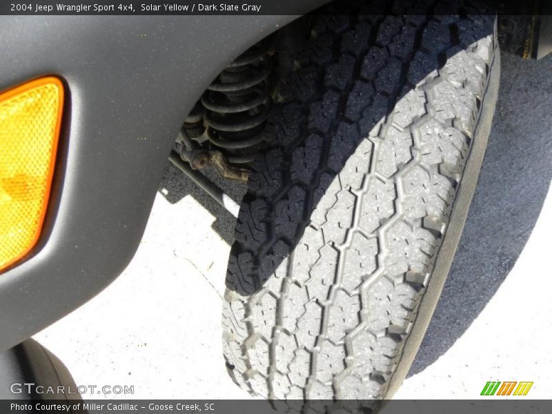 Solar Yellow / Dark Slate Gray 2004 Jeep Wrangler Sport 4x4