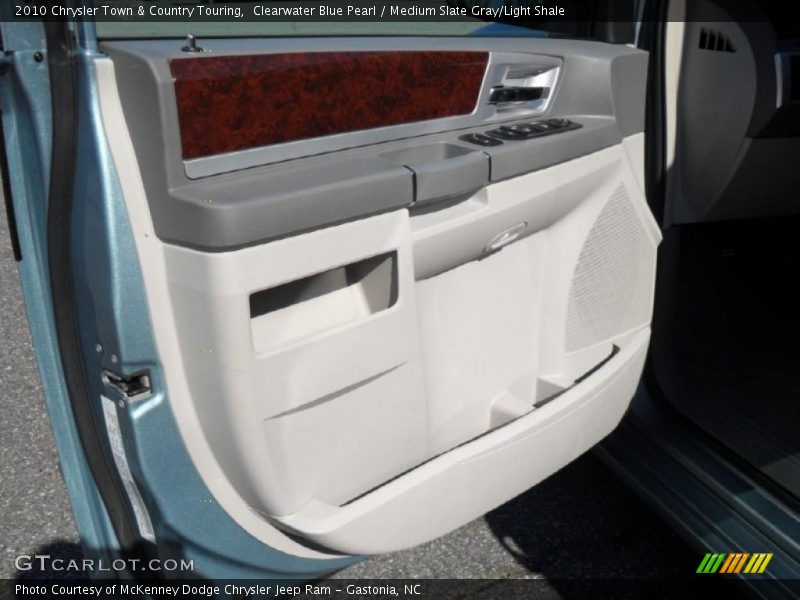 Clearwater Blue Pearl / Medium Slate Gray/Light Shale 2010 Chrysler Town & Country Touring