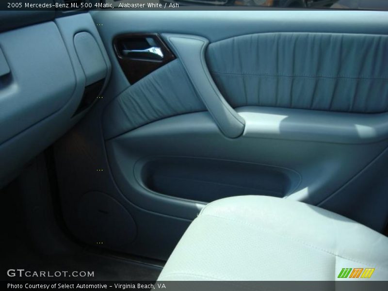 Alabaster White / Ash 2005 Mercedes-Benz ML 500 4Matic