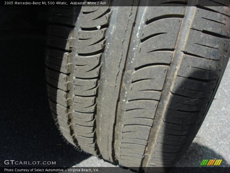 Alabaster White / Ash 2005 Mercedes-Benz ML 500 4Matic