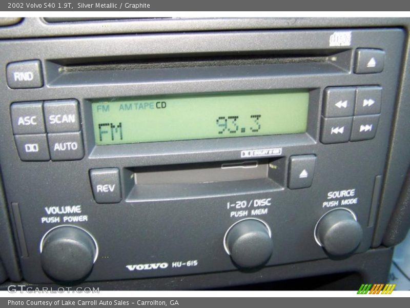 Silver Metallic / Graphite 2002 Volvo S40 1.9T