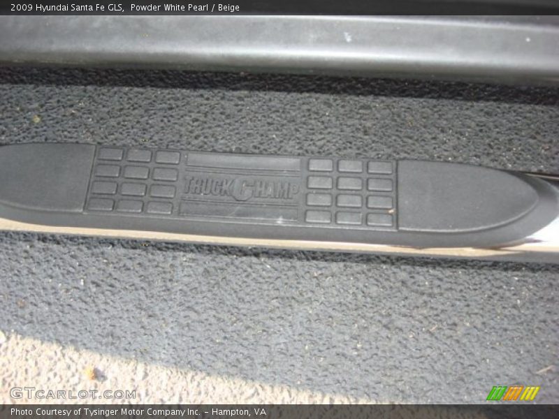 Powder White Pearl / Beige 2009 Hyundai Santa Fe GLS
