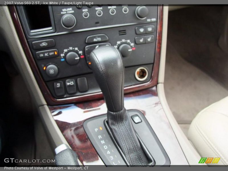 Ice White / Taupe/Light Taupe 2007 Volvo S60 2.5T