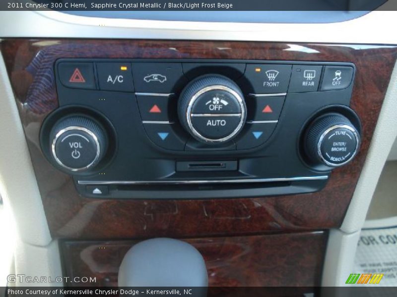 Controls of 2011 300 C Hemi