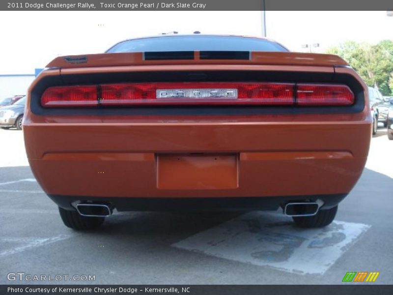 Toxic Orange Pearl / Dark Slate Gray 2011 Dodge Challenger Rallye