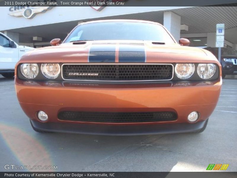 Toxic Orange Pearl / Dark Slate Gray 2011 Dodge Challenger Rallye