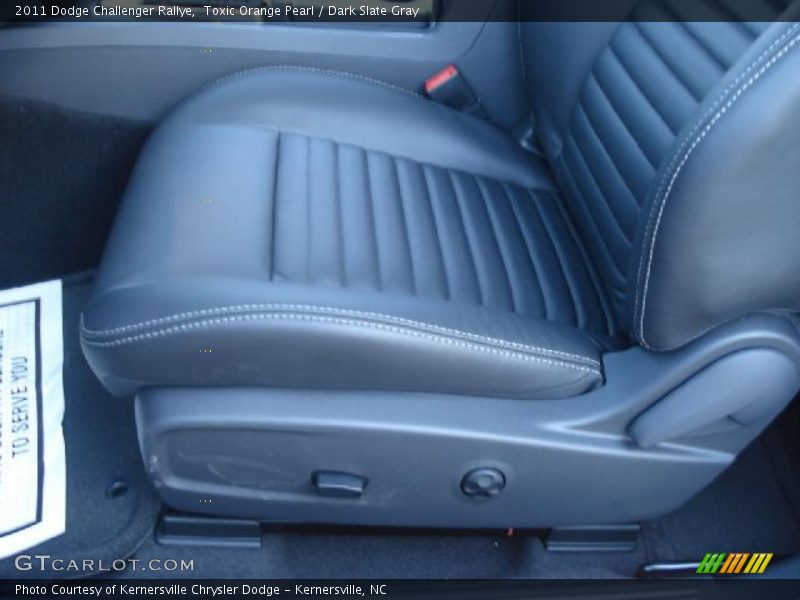 Toxic Orange Pearl / Dark Slate Gray 2011 Dodge Challenger Rallye