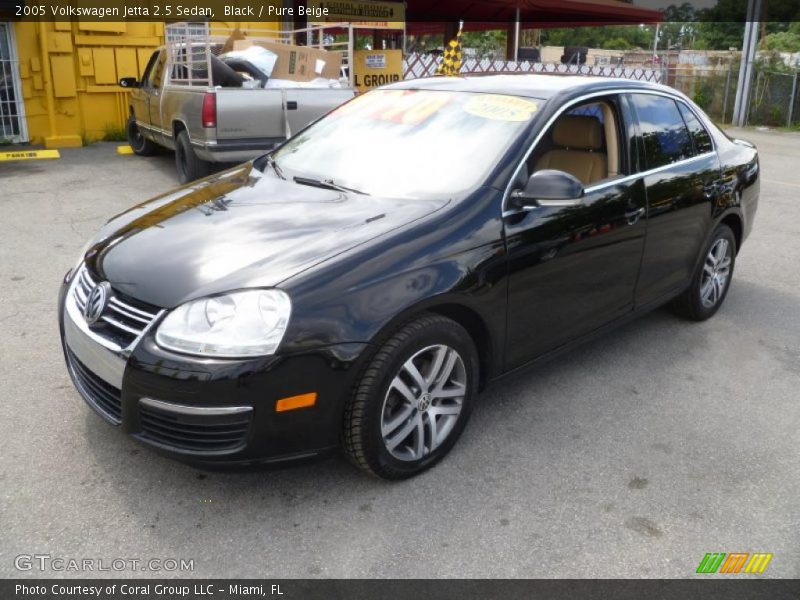 Black / Pure Beige 2005 Volkswagen Jetta 2.5 Sedan