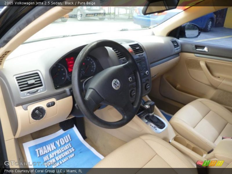 Black / Pure Beige 2005 Volkswagen Jetta 2.5 Sedan