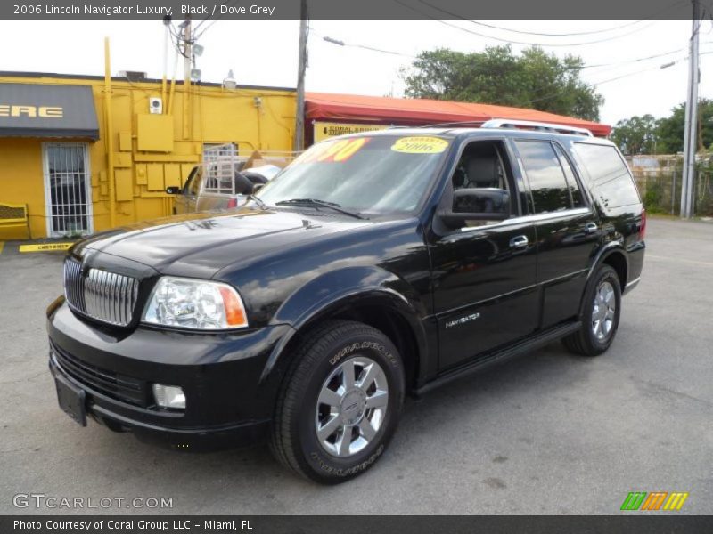 Black / Dove Grey 2006 Lincoln Navigator Luxury