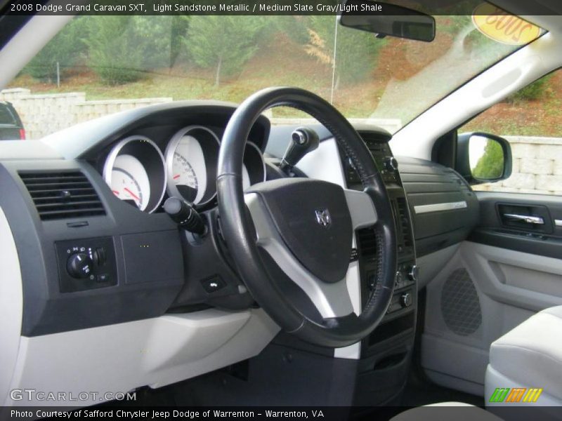 Light Sandstone Metallic / Medium Slate Gray/Light Shale 2008 Dodge Grand Caravan SXT