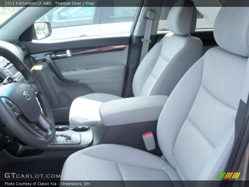 Titanium Silver / Gray 2011 Kia Sorento LX AWD