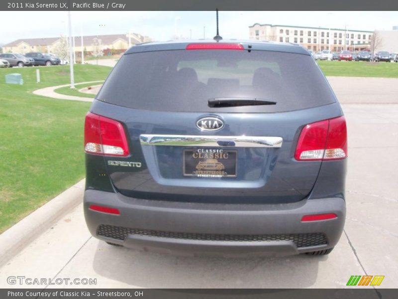 Pacific Blue / Gray 2011 Kia Sorento LX