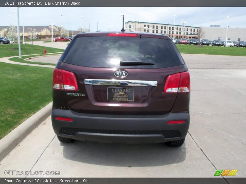 Dark Cherry / Black 2011 Kia Sorento LX