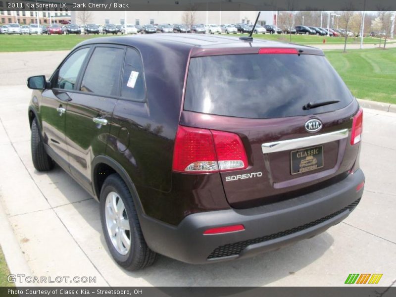 Dark Cherry / Black 2011 Kia Sorento LX