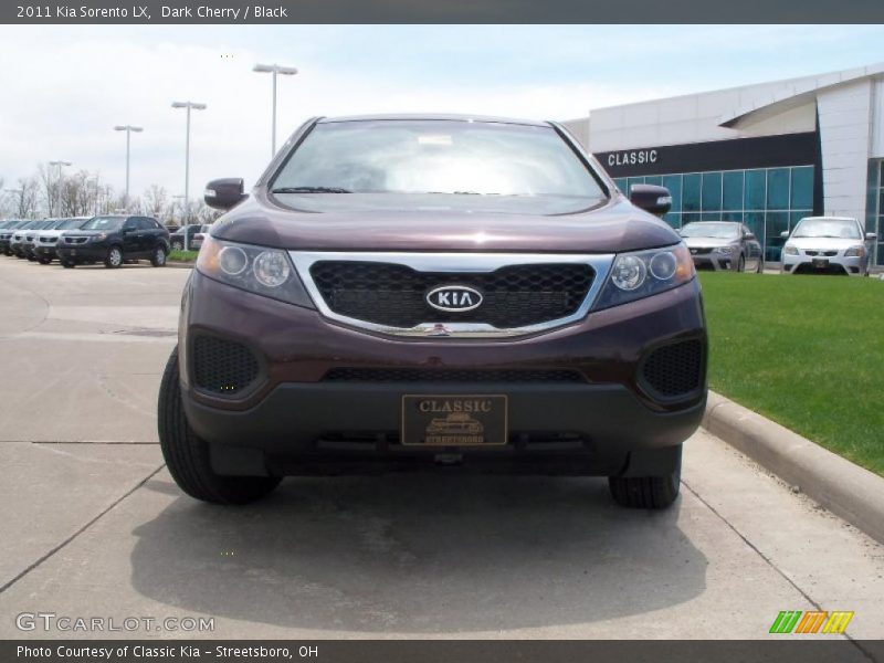 Dark Cherry / Black 2011 Kia Sorento LX