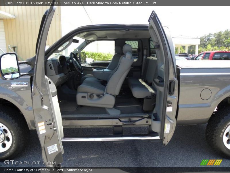 Dark Shadow Grey Metallic / Medium Flint 2005 Ford F350 Super Duty FX4 SuperCab 4x4