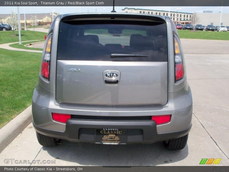 Titanium Gray / Red/Black Sport Cloth 2011 Kia Soul Sport