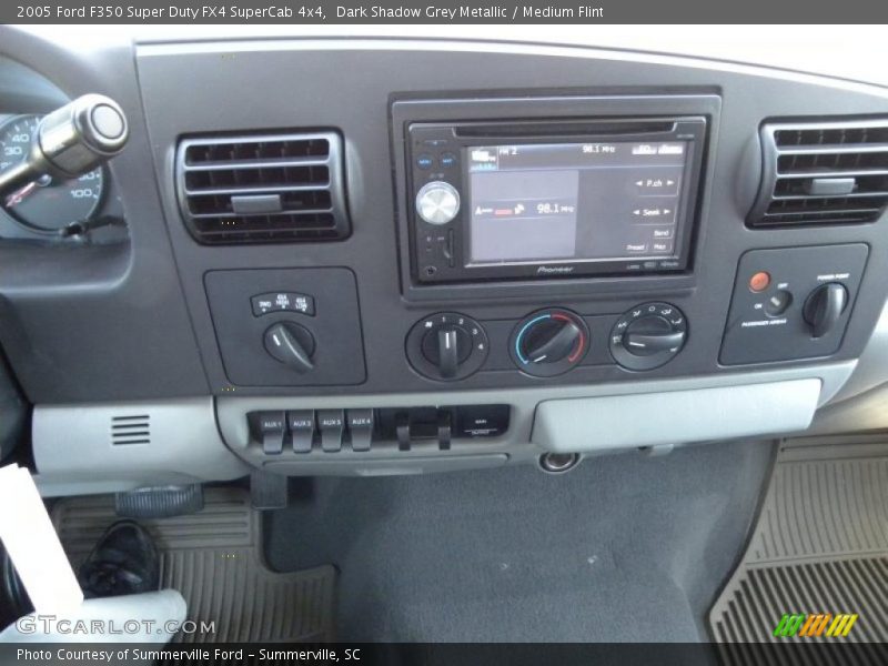 Dark Shadow Grey Metallic / Medium Flint 2005 Ford F350 Super Duty FX4 SuperCab 4x4