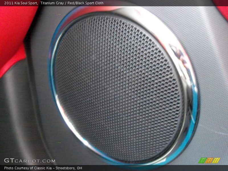 Titanium Gray / Red/Black Sport Cloth 2011 Kia Soul Sport