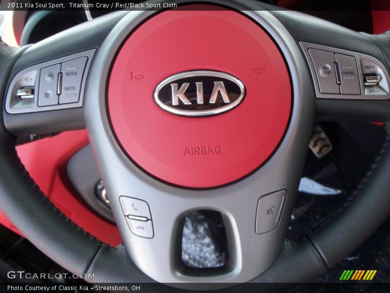 Titanium Gray / Red/Black Sport Cloth 2011 Kia Soul Sport