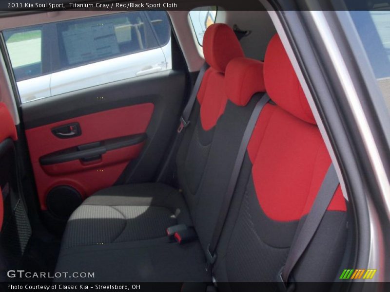 Titanium Gray / Red/Black Sport Cloth 2011 Kia Soul Sport